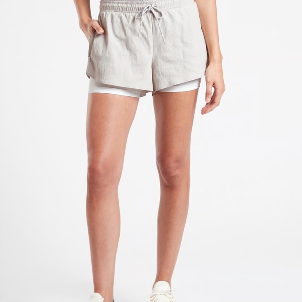 Athleta Women's Crest 2 in 1 Shortie